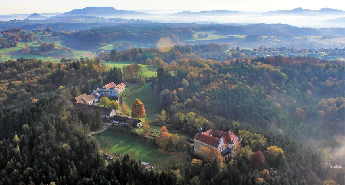 Ferien im Baudenkmal Gut Hornegg Südsteiermark Ferienhaus Urlaub Weingegend Weststeiermark